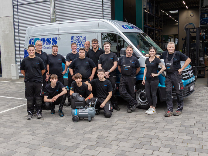 Team im Druckluft-Service der Gross GmbH