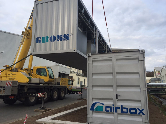 Gross Airbox Doppelcontainer